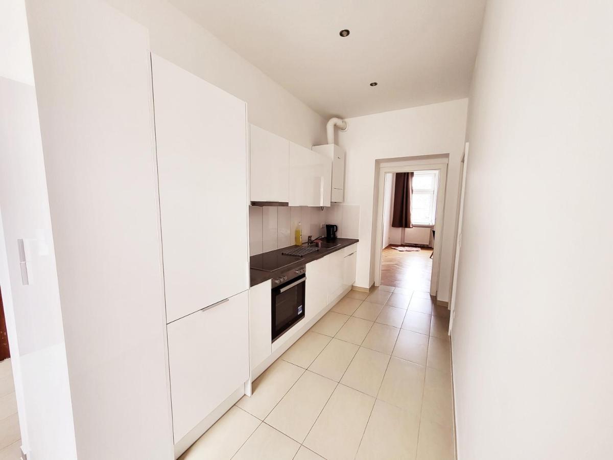 Donaufelder City Apartment Vienna Esterno foto