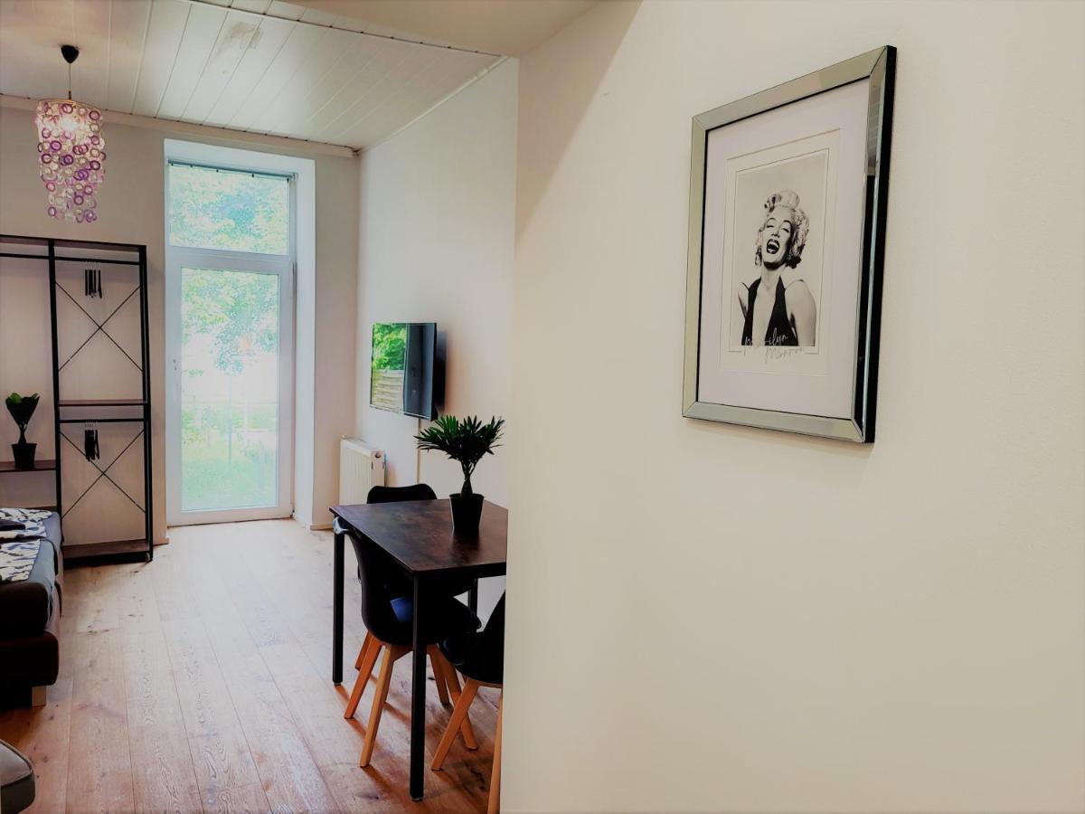Donaufelder City Apartment Vienna Esterno foto